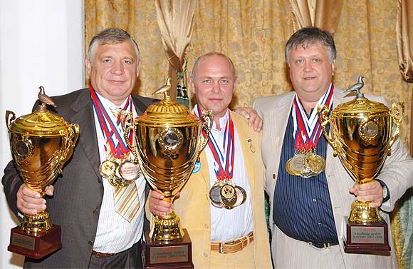 Аверин В.С., Кудин М.Ю., Столяров С.П., призёры клуба голубеводов Голубь Мира 2007 г